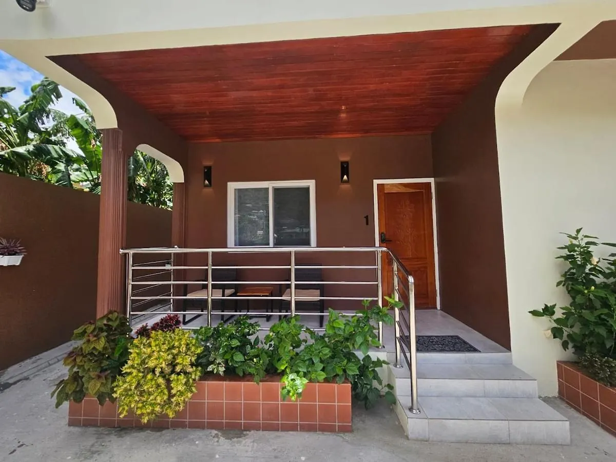 Agape Suites-Room 1- Ground Floor سوفريير 0*,  سانت لوسيا